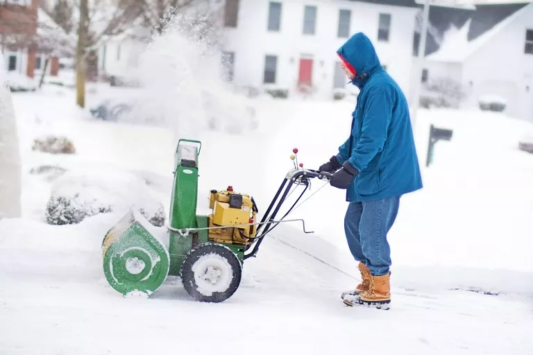 The Best Snow Removal Tools For Home 